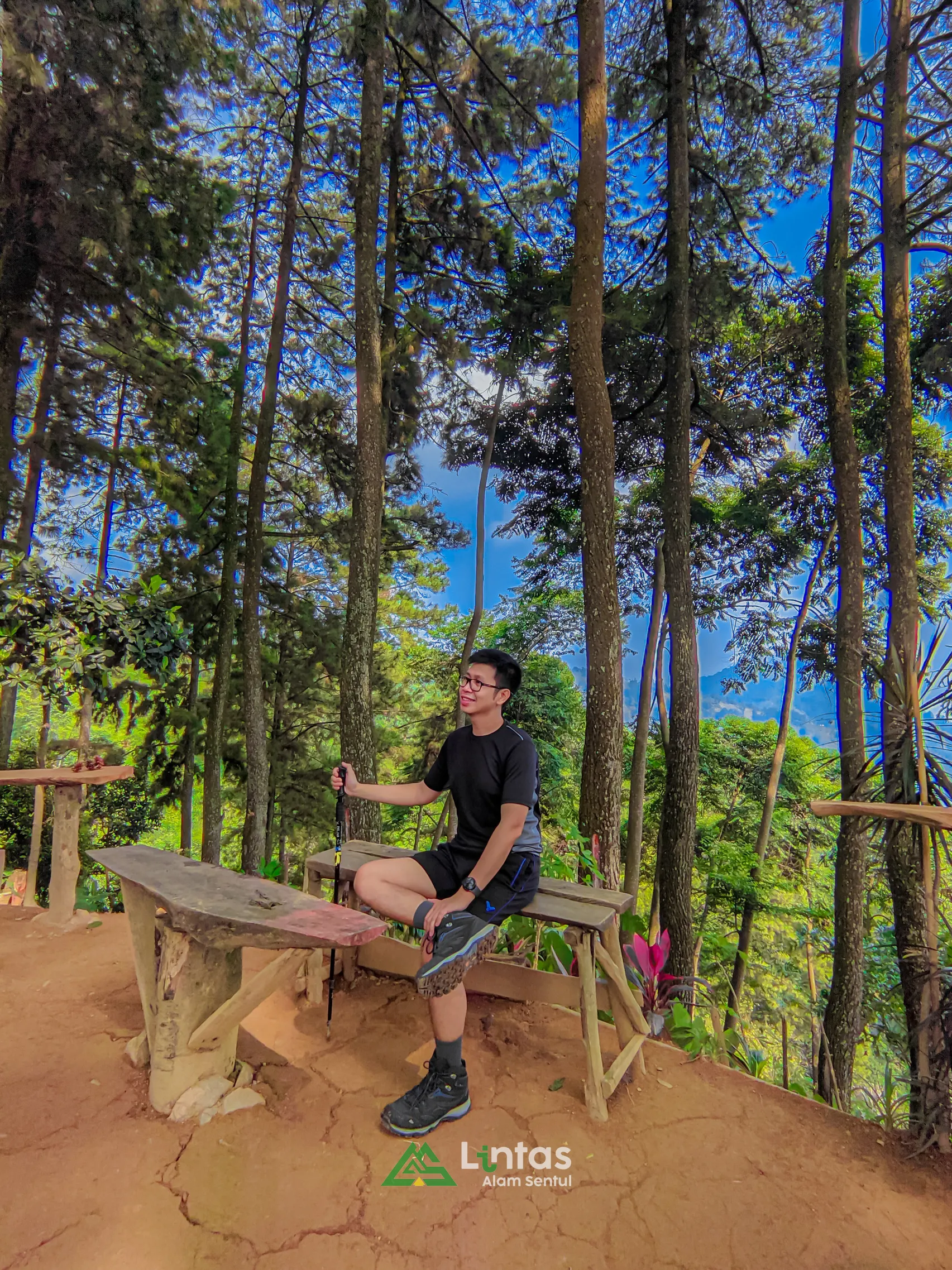 Trekking Bukit Paniisan