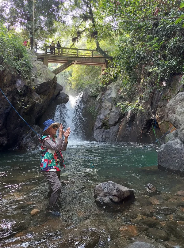 Curug Putri Kencana - Curug Love Sentul - Bogor Juara Trip