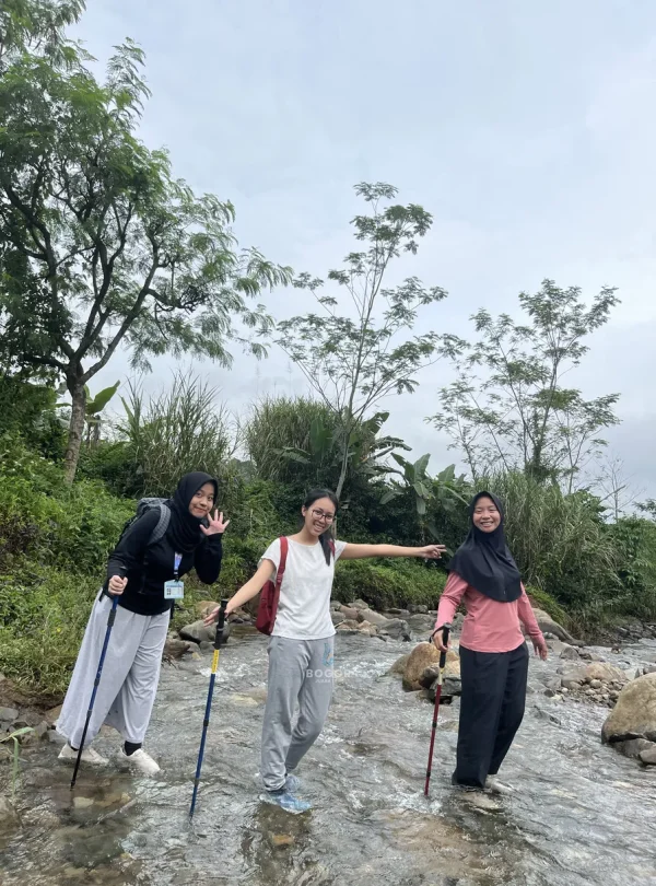 Trekking Curug Cibingbin - Bogor Juara Trip