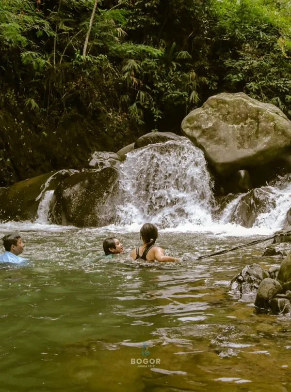 Trekking Curug Leuwi Asih - Bogor Juara Trip