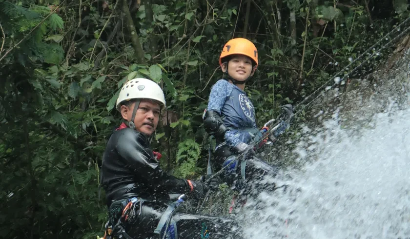 Canyoning Kids Friendly in Sentul - Bogor Juara Trip