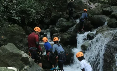 Canyoning Kids Friendly in Sentul - Bogor Juara Trip