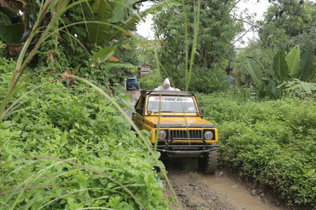 JEEP OFFROAD SENTUL - BOGOR JUARA TRIP