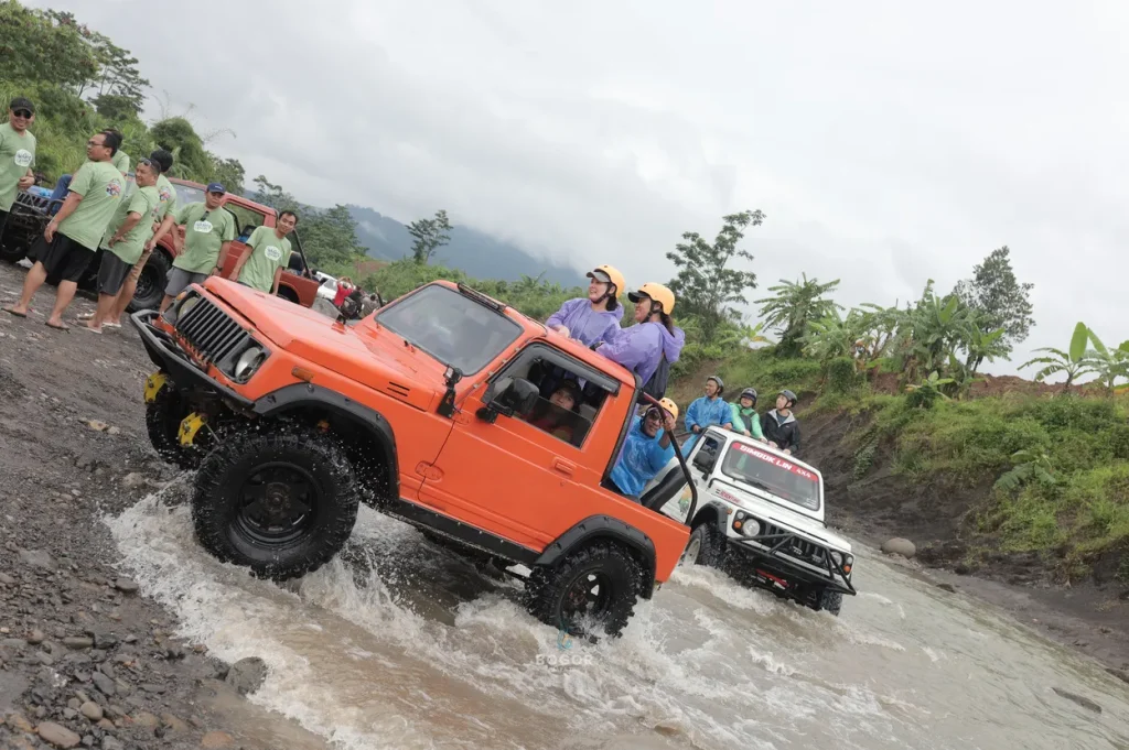 JEEP OFFROAD SENTUL - BOGOR JUARA TRIP