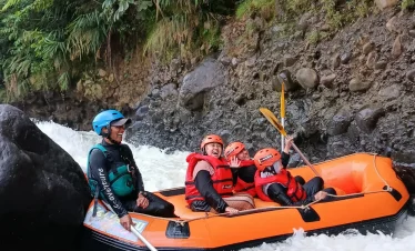 Paket Rafting Sentul Kalibaru dan Ciliwung - Bogor Juara Trip