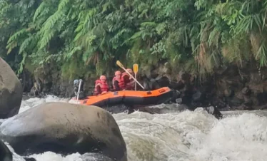 Paket Rafting Sentul Kalibaru dan Ciliwung - Bogor Juara Trip