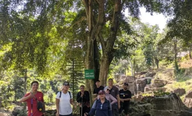 Rute Trekking Goa Garunggan dan Curug Leuwi Asih
