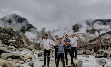 Paket Private Trekking Kawah Ratu - Bogor Juara Trip