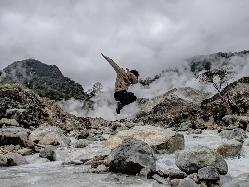 Paket Private Trekking Kawah Ratu - Bogor Juara Trip